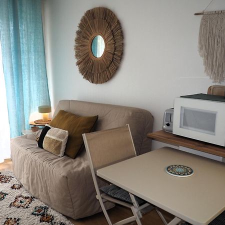 Studio, Balcon Et Acces Direct Page Dinard Bagian luar foto